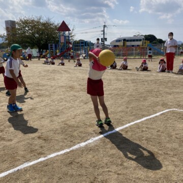 サッカー大会に向けて練習中⚽